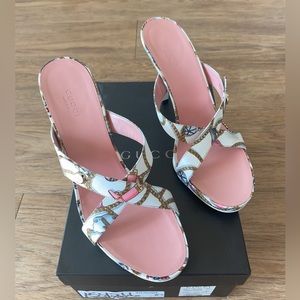 Authentic Gucci printed techno charm satin sandals